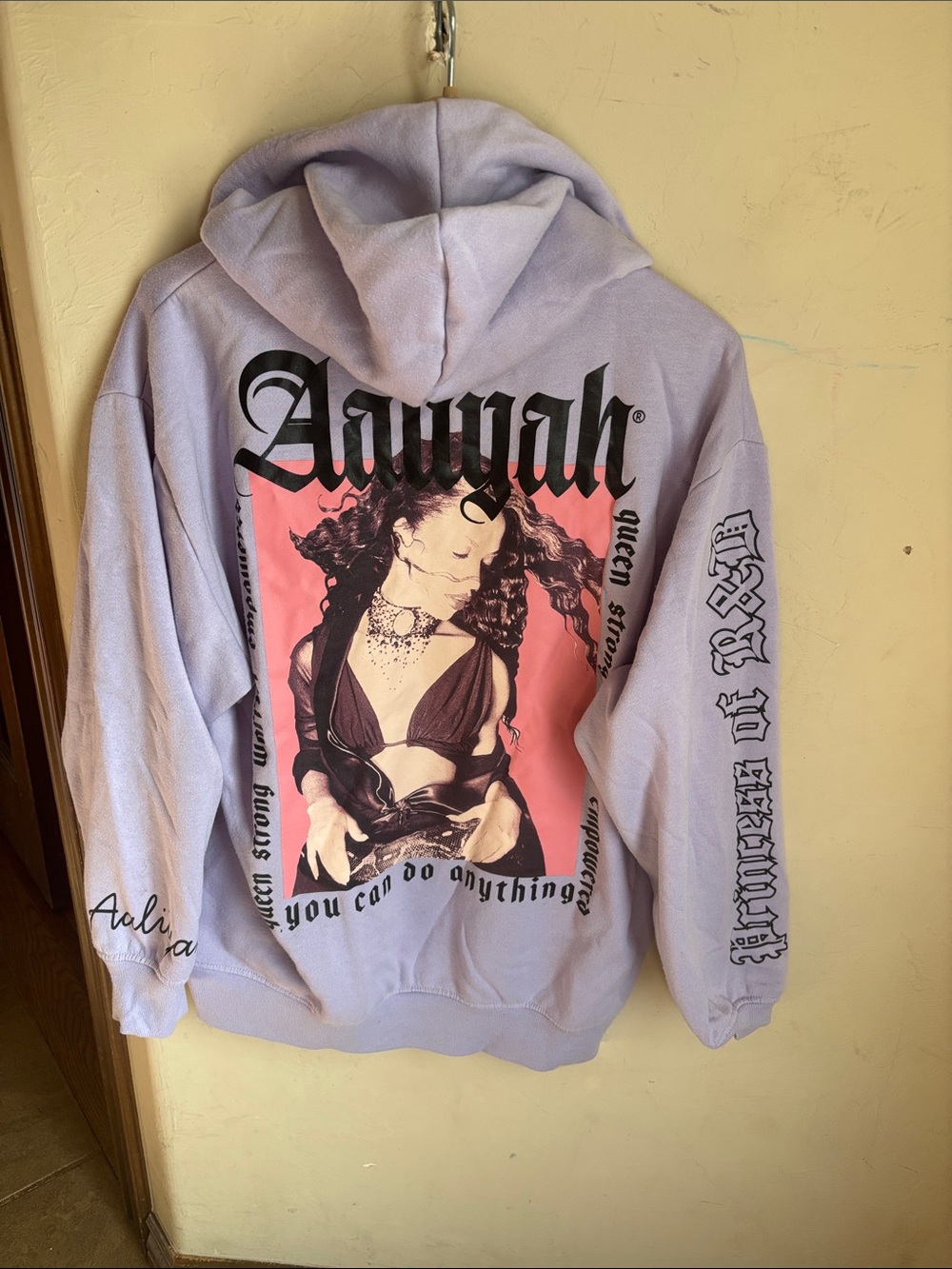 Aaliyah female power lavender hoodie! Medium